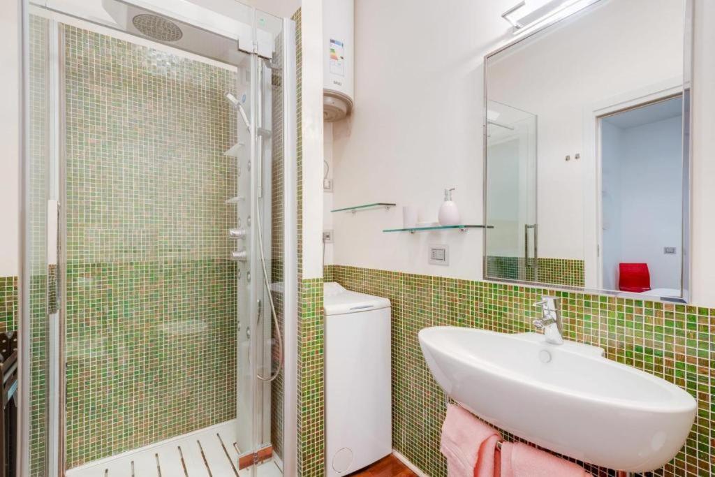 Amazing Apt In The Heart Of Pta Venezia Milan Exterior photo